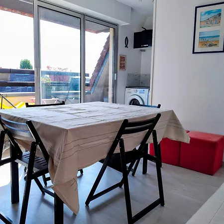 Joli Familial, 2 Chambres, Calme Et Soleil Апартаменты Кабур
